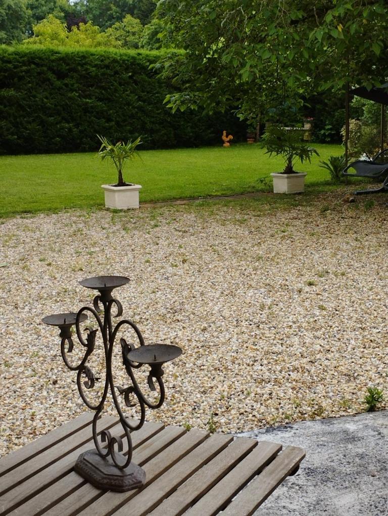 Au Coeur De Menesterol Chambre Emotion Montpon-Menesterol Exteriör bild